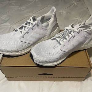 Adidas Men’s Ultra Boost (never worn)